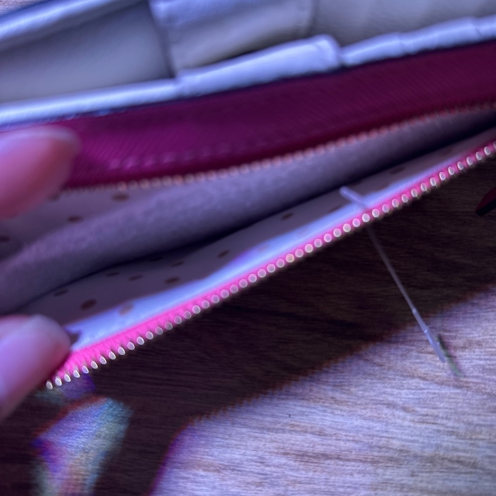 Kate Spade Vibrant Pink Wallet - Picture 5 of 7